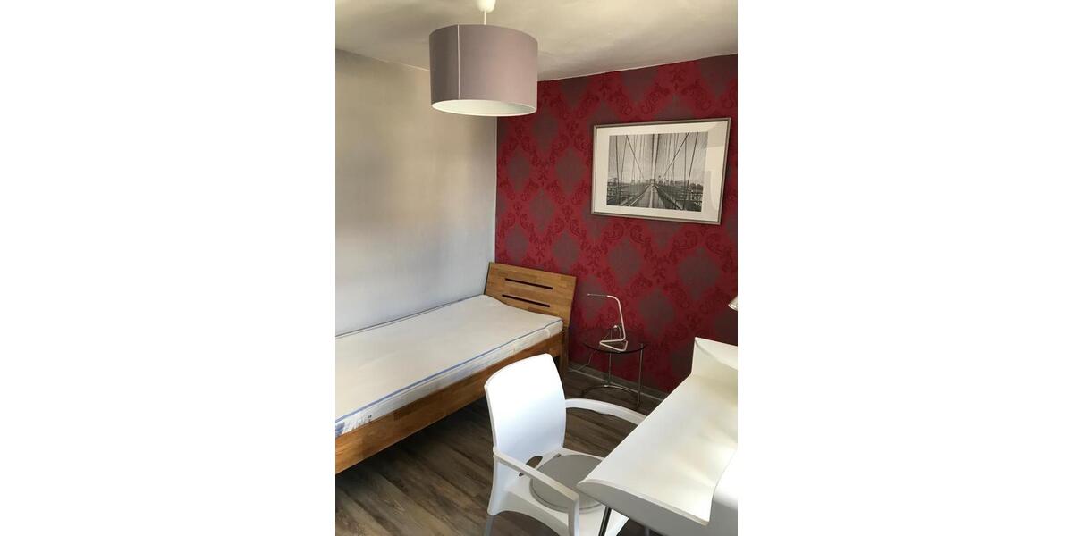 Wohnen auf Zeit Mayen - 5 Zimmer, 180 m&sup2;, 370&euro; | Angebot:25268488