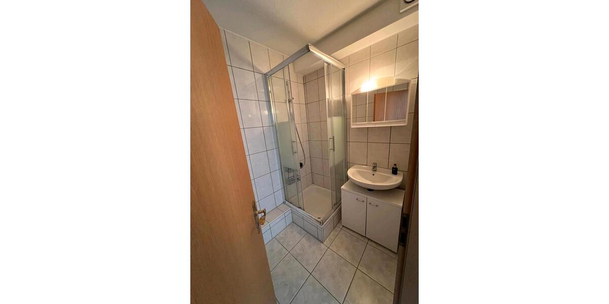 Erdgeschoßwohnung Gießen Wieseck - 1 Zimmer, 30 m&sup2;, 480&euro; | Angebot:25431402