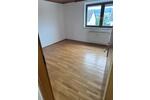 Helle 4-Zimmer-Wohnung mit Carport in gepflegtem Mehrfamilienhaus