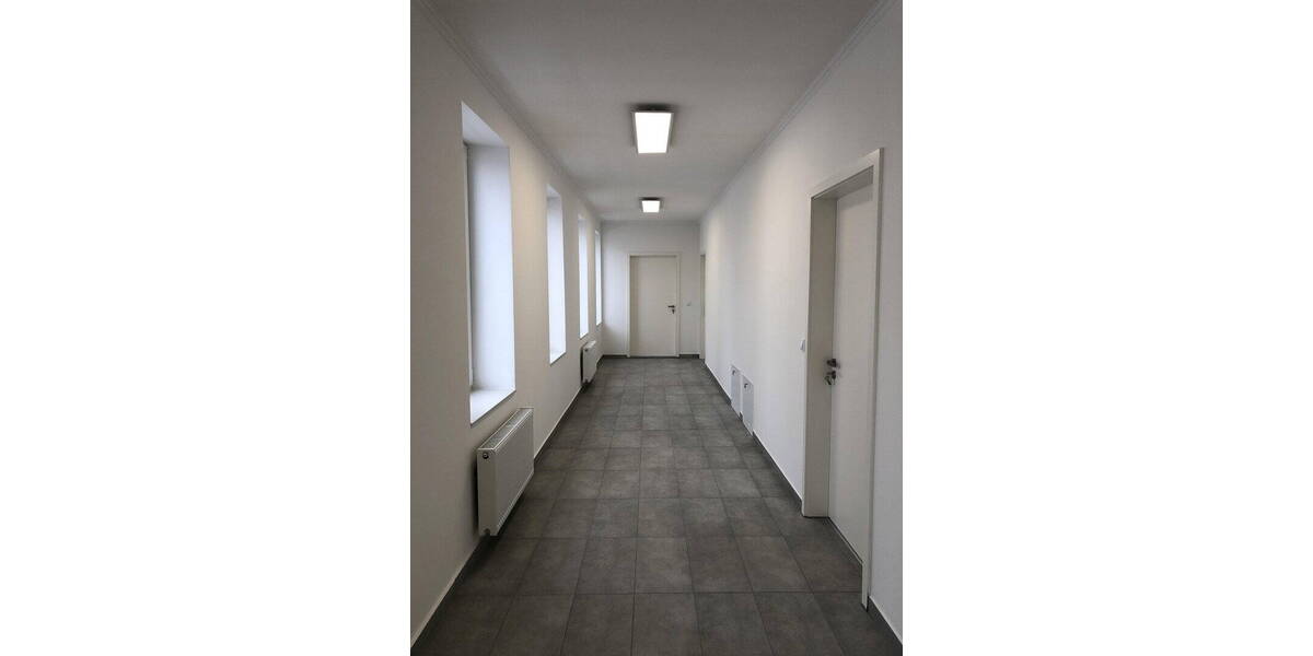 Etagenwohnung Breitenbrunn Bedernau - 3 Zimmer, 75 m&sup2;, 750&euro; | Angebot:25996826