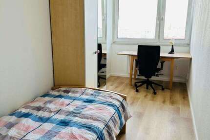 WG-Zimmer in Köln 840 € 10 m² zimmer