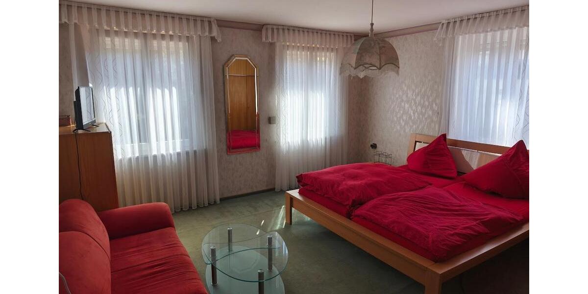 Etagenwohnung Wehingen - 1 Zimmer, 25 m&sup2;, 550&euro; | Angebot:26127049