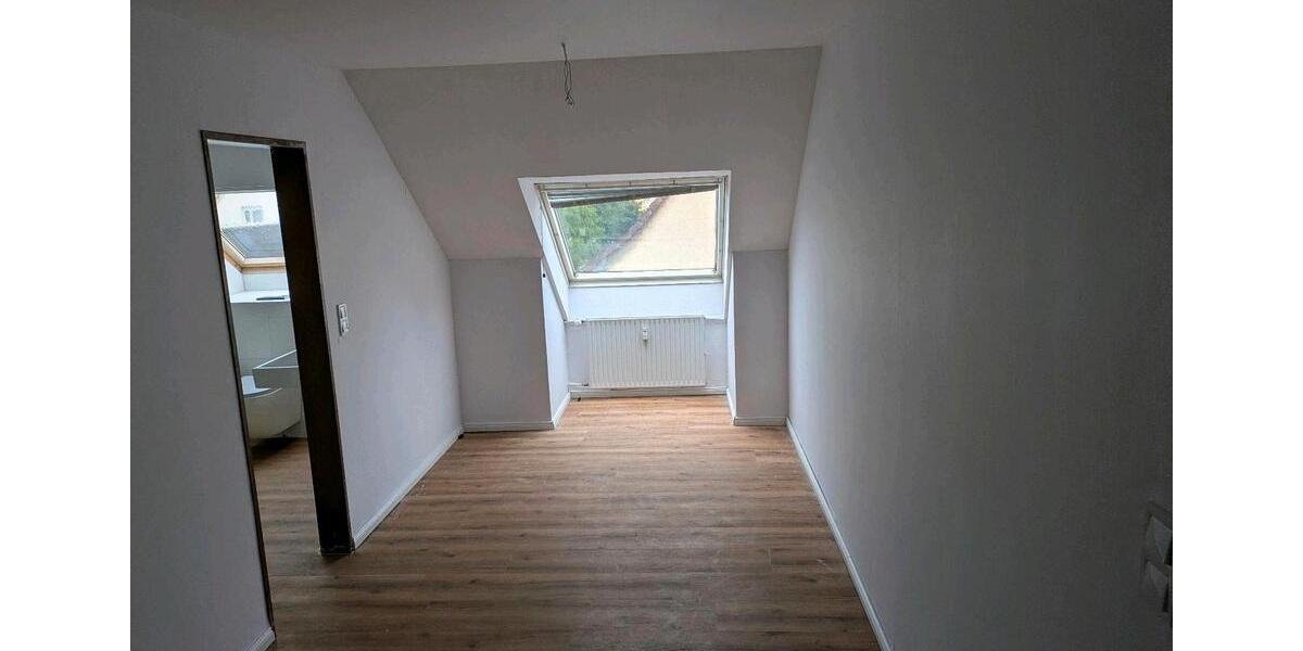 Dachgeschoßwohnung Werl - 4 Zimmer, 84 m&sup2;, 650&euro; | Angebot:26636129
