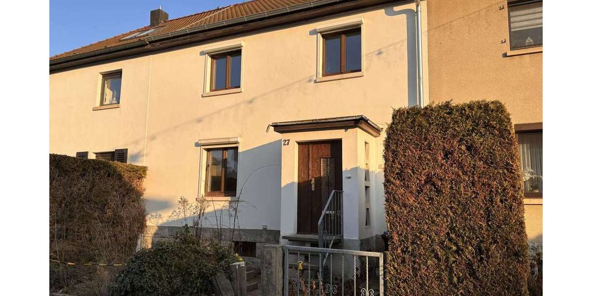 Einfamilienhaus Pirna - 4 Zimmer, 103 m&sup2;, 1.200&euro; | Angebot:24683150
