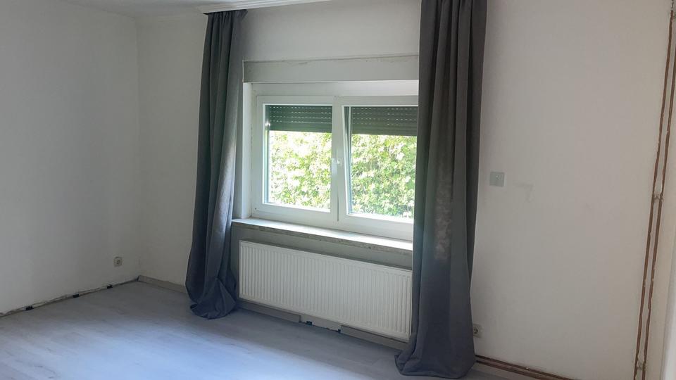 Erdgeschoßwohnung Burgwedel - 3 Zimmer, 120 m&sup2;, 900&euro; | Angebot:26580581