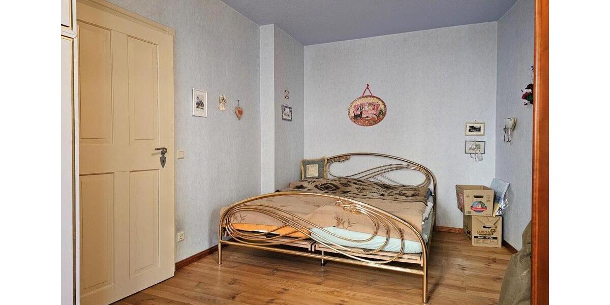 Etagenwohnung Spremberg - 2 Zimmer, 107 m&sup2;, 700&euro; | Angebot:26025980