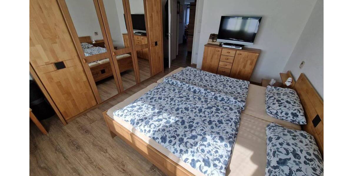 Etagenwohnung Mühlhausen - 3 Zimmer, 92 m&sup2;, 900&euro; | Angebot:26674215