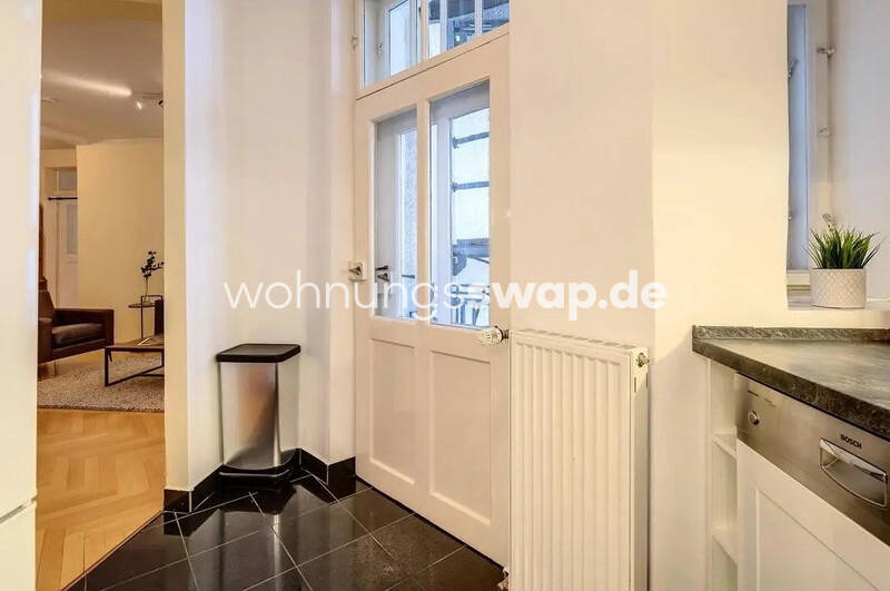 Etagenwohnung Lübeck Innenstadt - 2 Zimmer, 85 m&sup2;, 500&euro; | Angebot:25934469