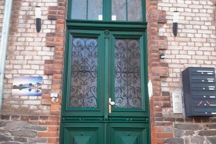 Wohnung Pößneck - 2 Zimmer, 72 m&sup2;, 432&euro; | Angebot:25224304