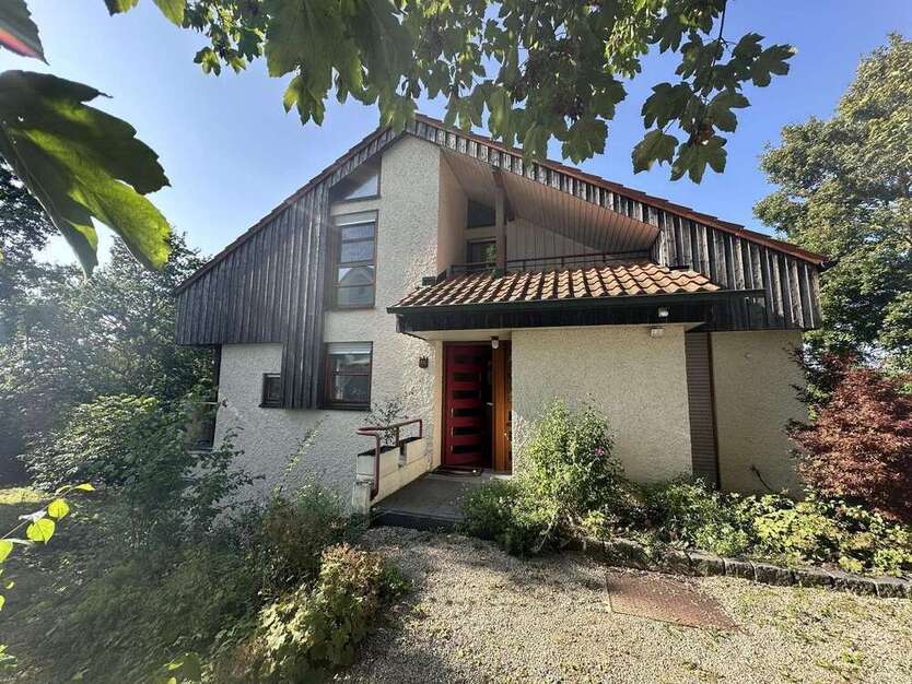 Haus zum Mieten in Schemmerhofen 1.650 € 220 m²