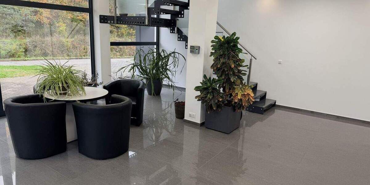 Gewerbeobjekt Schiffweiler Landsweiler - 2 Zimmer, 48 m&sup2;, 950&euro; | Angebot:25674615