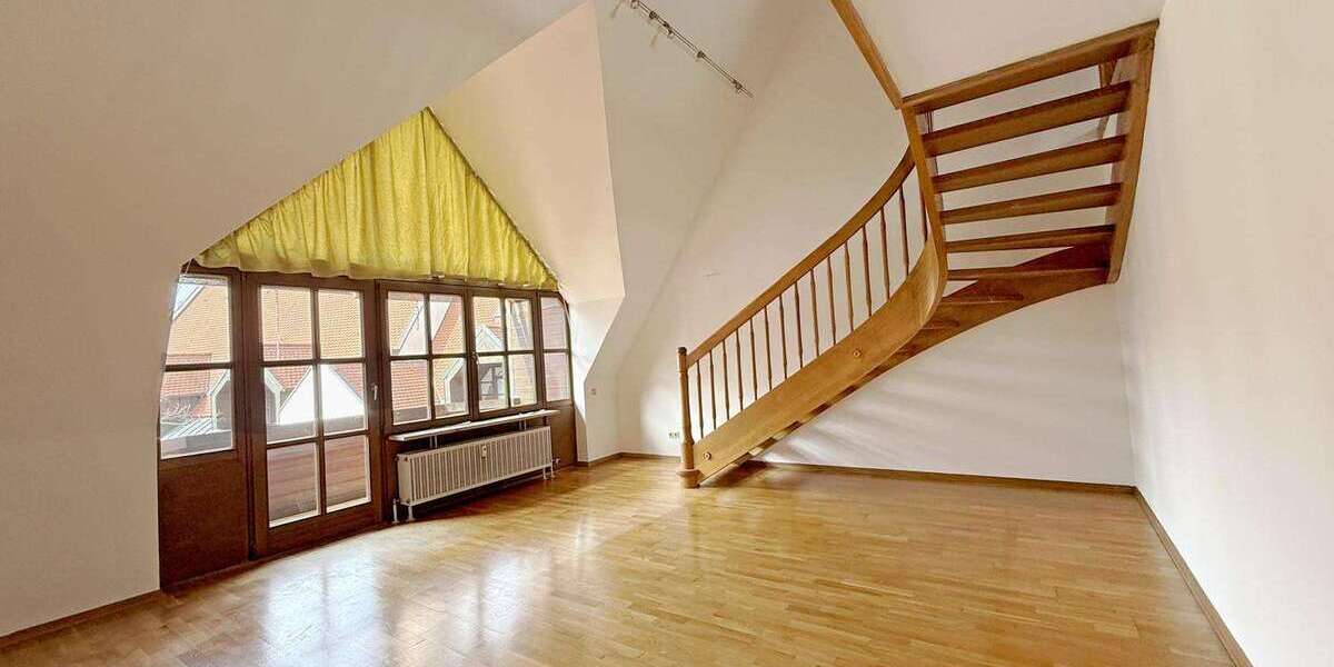 Etagenwohnung Landshut - 3 Zimmer, 102 m&sup2;, 1.224&euro; | Angebot:26183052