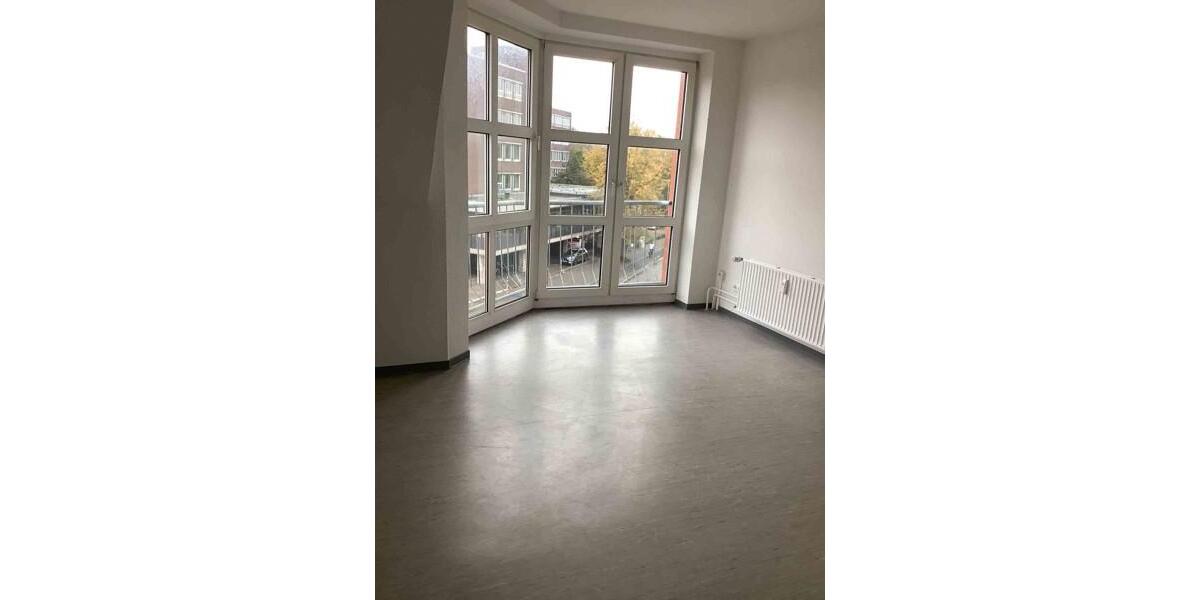 Dachgeschoßwohnung Kiel Gaarden-Ost - 3.5 Zimmer, 88 m&sup2;, 791&euro; | Angebot:26096396