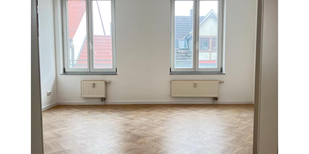 Etagenwohnung Rötha - 4 Zimmer, 120 m&sup2;, 1.220&euro; | Angebot:24548501