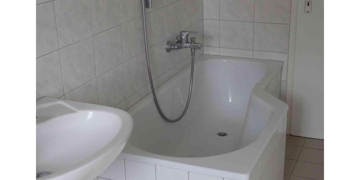 Etagenwohnung Schirgiswalde-Kirschau Kirschau - 3 Zimmer, 61 m&sup2;, 365&euro; | Angebot:24738062