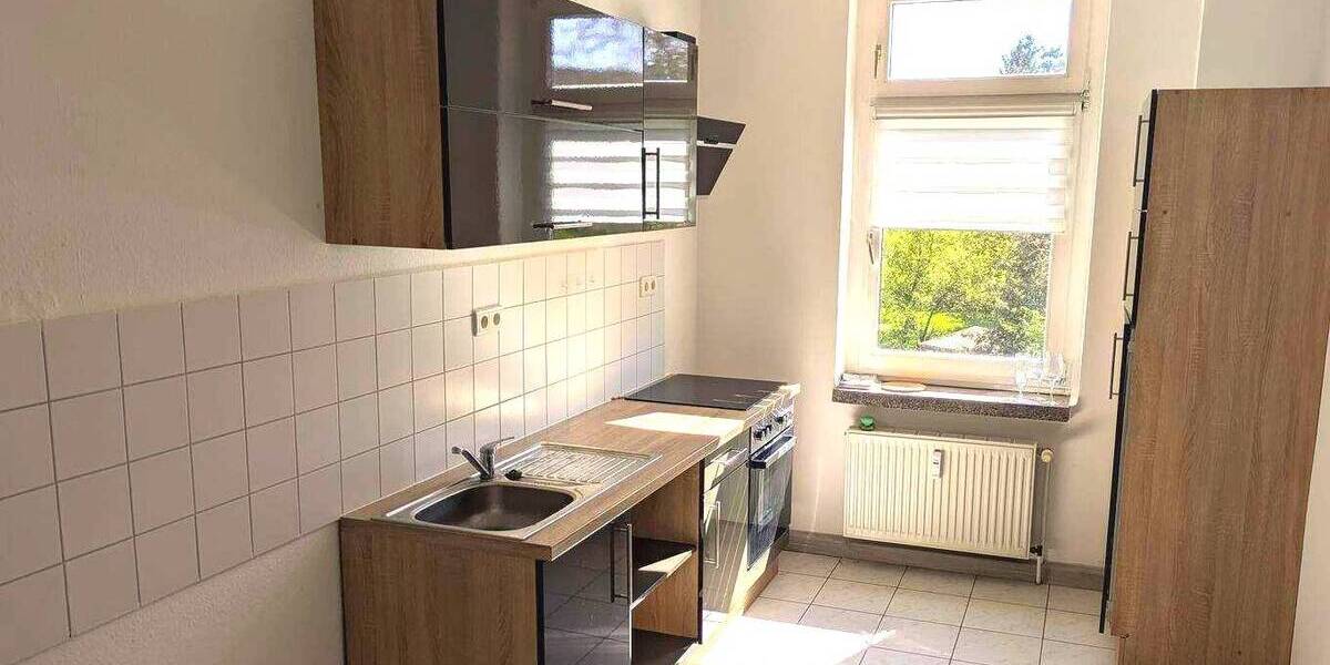 Etagenwohnung Weißenfels - 2 Zimmer, 65 m&sup2;, 450&euro; | Angebot:26753155