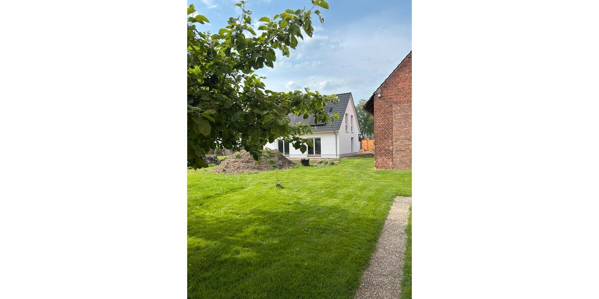 Einfamilienhaus Seelze - 4 Zimmer, 130 m&sup2;, 1.600&euro; | Angebot:26607168