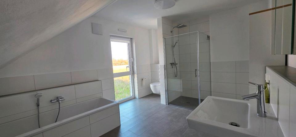 Einfamilienhaus Wöllstein - 5 Zimmer, 136 m&sup2;, 1.850&euro; | Angebot:26429859