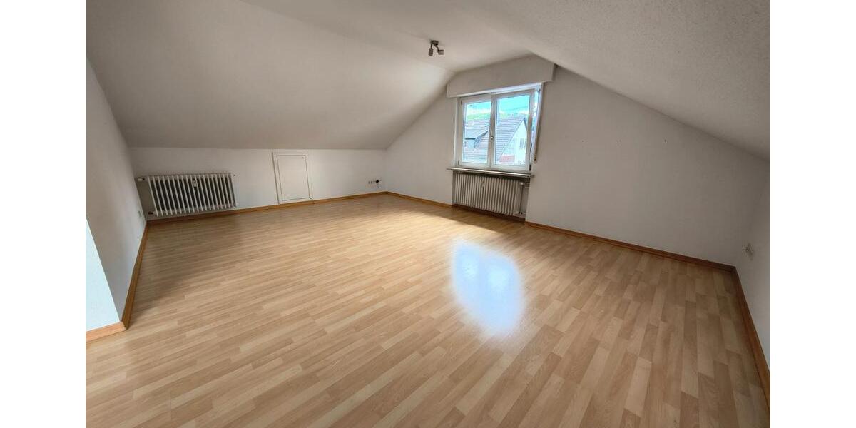 Dachgeschoßwohnung Hennef (Sieg) - 1.5 Zimmer, 55 m&sup2;, 610&euro; | Angebot:26581493