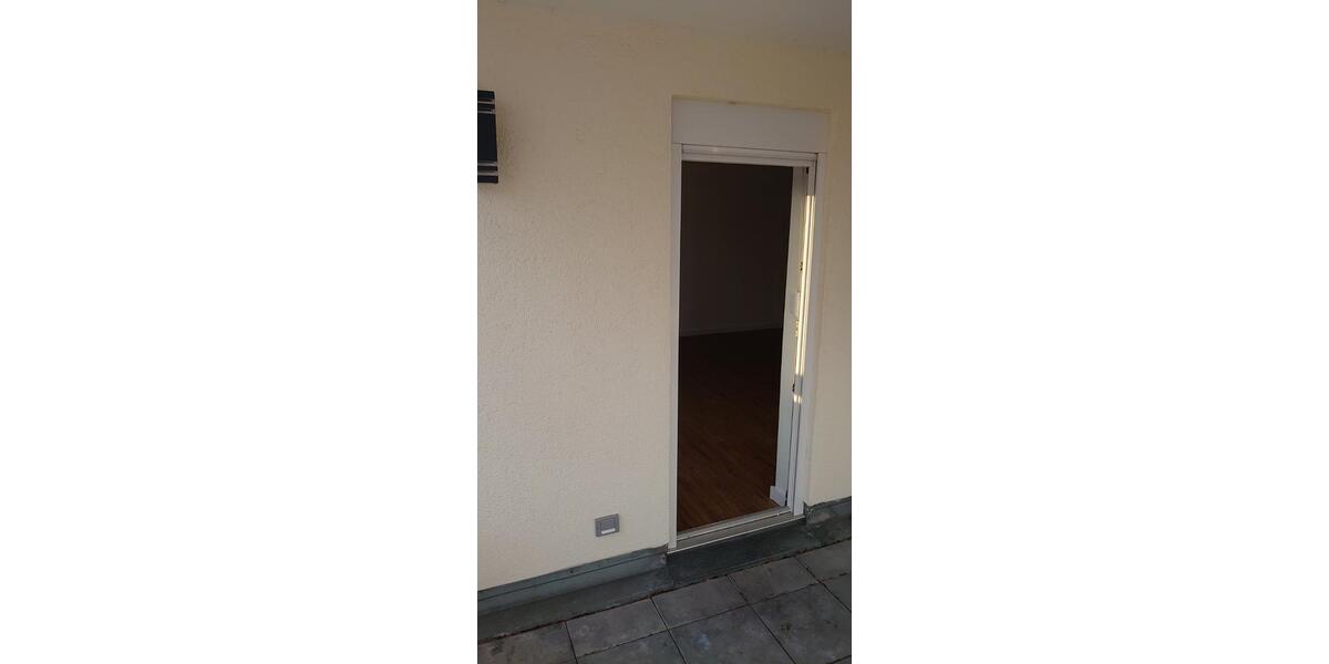 Erdgeschoßwohnung Sonneberg - 3 Zimmer, 89 m&sup2;, 680&euro; | Angebot:24743895