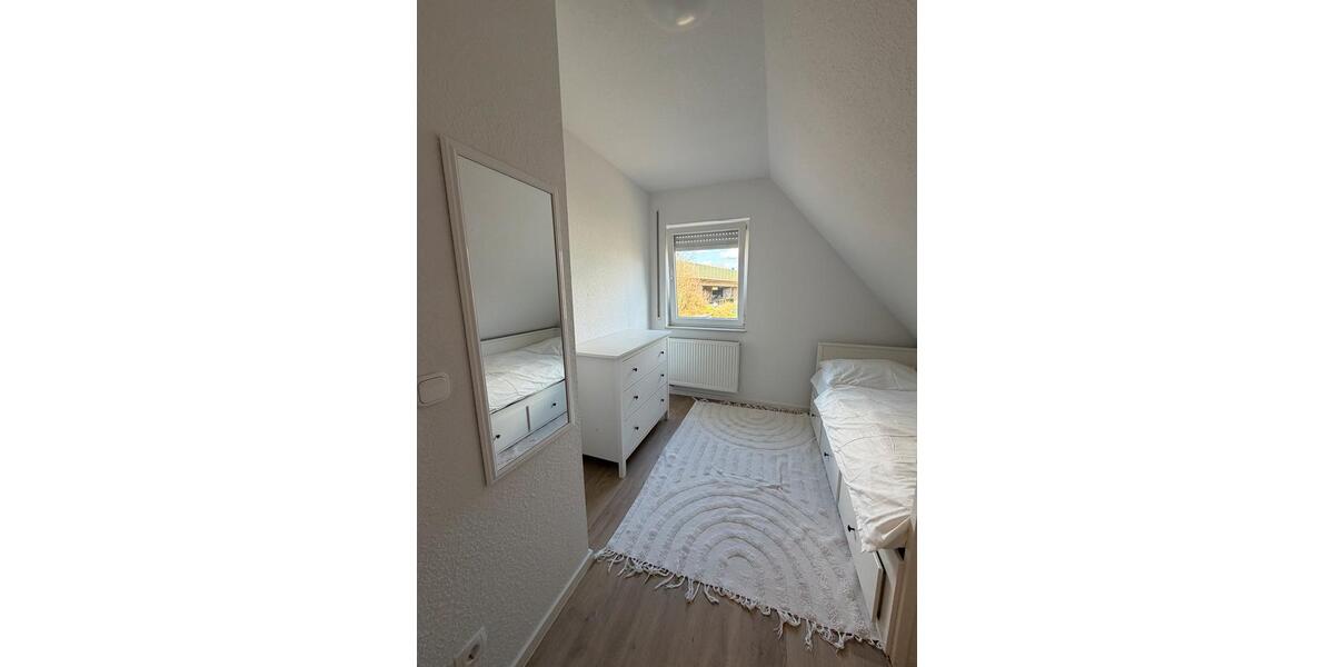 Wohnen auf Zeit Oldenburg Bloherfelde - 3 Zimmer, 12 m&sup2;, 400&euro; | Angebot:26167744