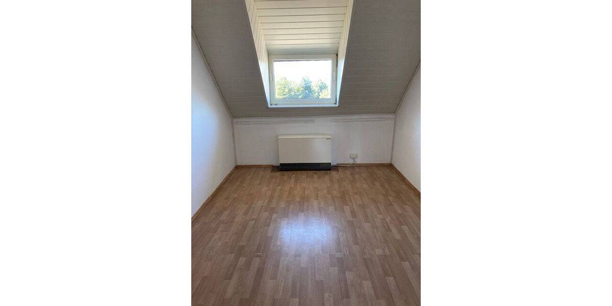 Etagenwohnung Hamm Pelkum - 3 Zimmer, 86 m&sup2;, 475&euro; | Angebot:22176681