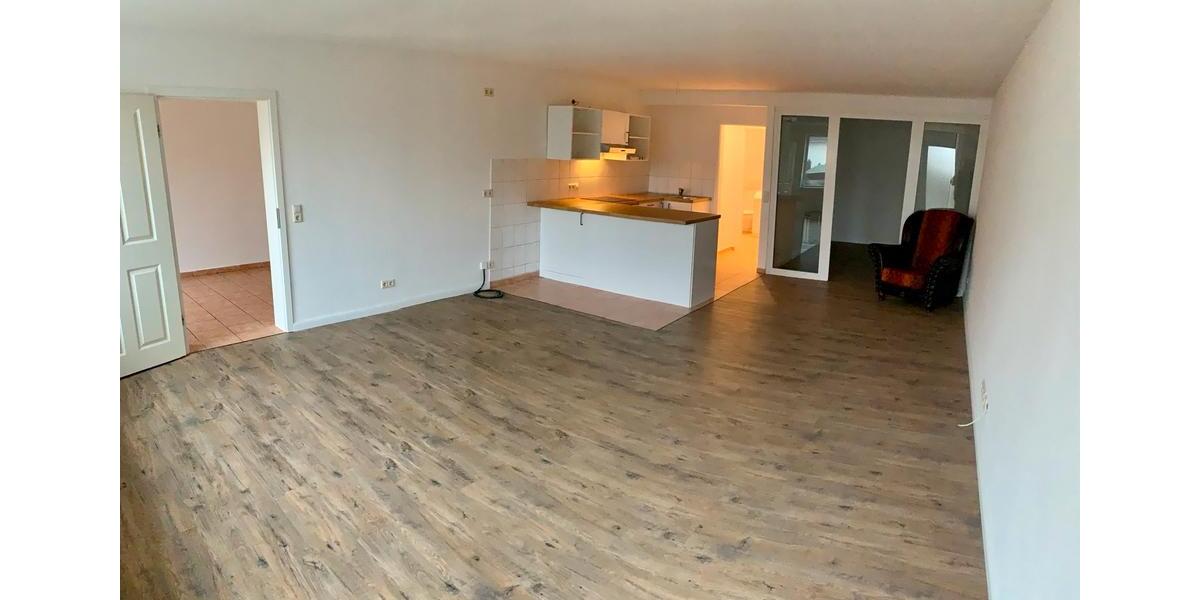 Erdgeschoßwohnung Waren (Müritz) - 2 Zimmer, 65 m&sup2;, 420&euro; | Angebot:26704743