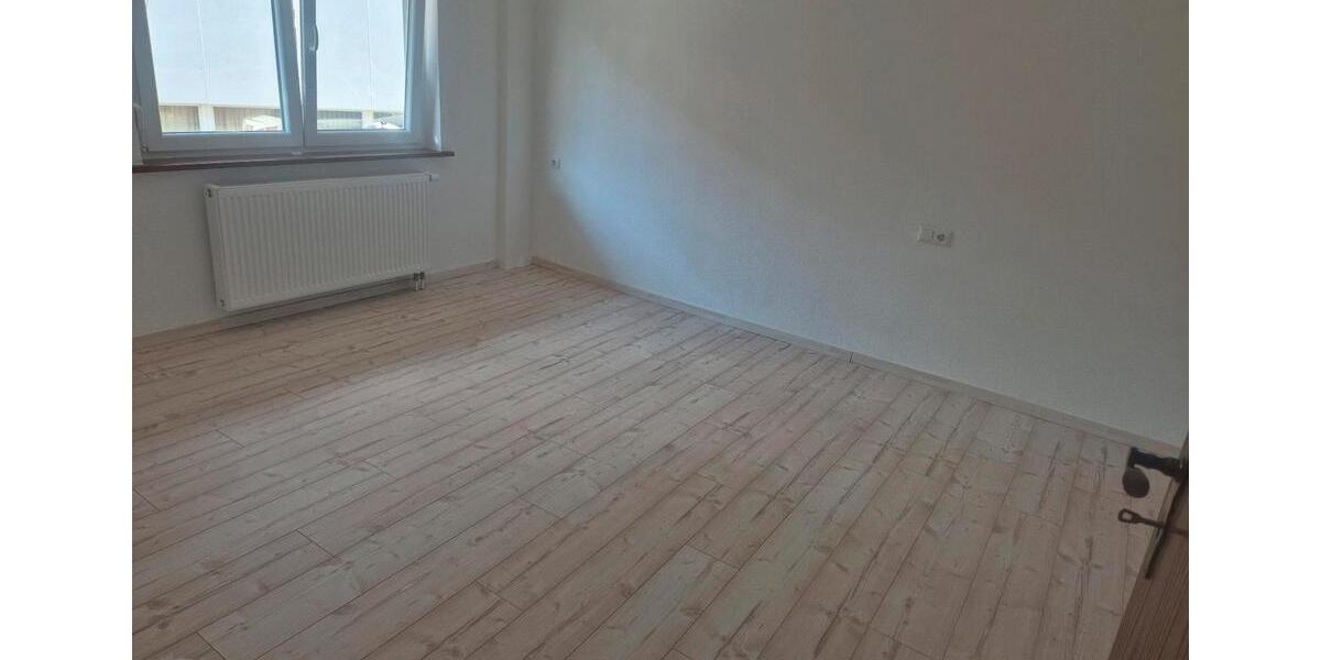 Erdgeschoßwohnung Winterlingen - 3 Zimmer, 70 m&sup2;, 850&euro; | Angebot:26302543