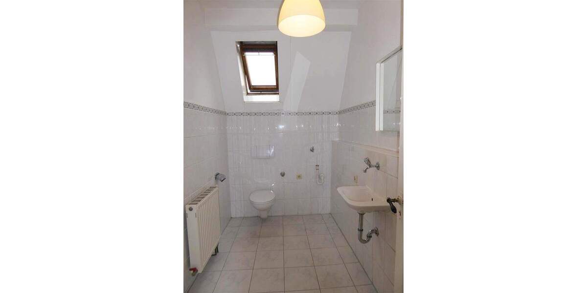 Etagenwohnung Nürnberg Rosenau - 4 Zimmer, 113 m&sup2;, 1.250&euro; | Angebot:25683956