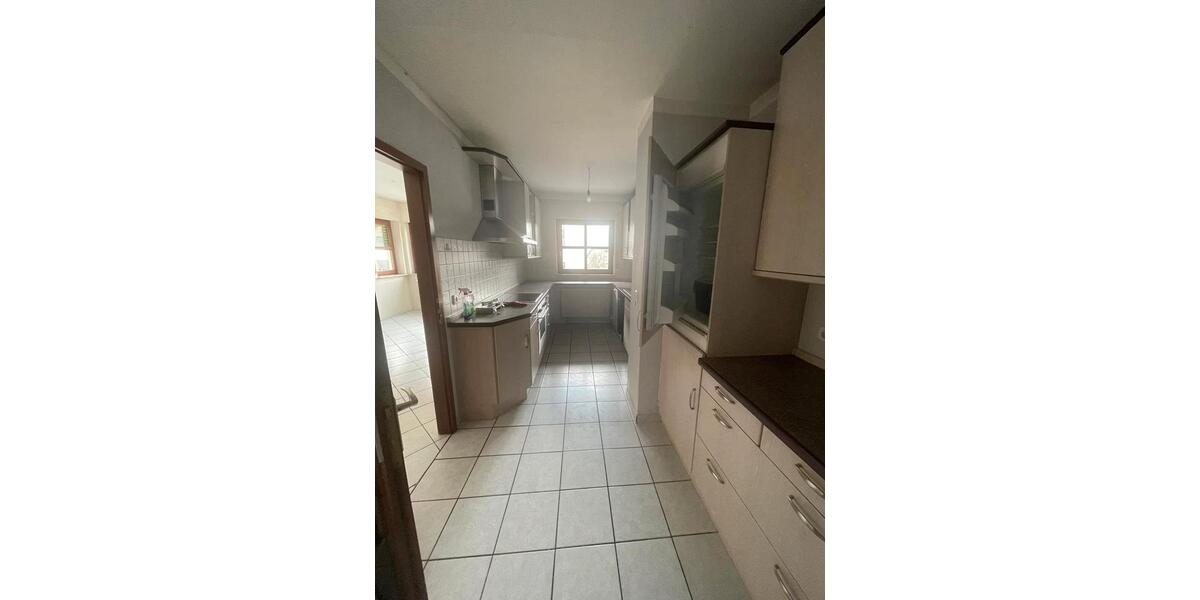 Etagenwohnung Schlüchtern - 3 Zimmer, 93 m&sup2;, 850&euro; | Angebot:25981872