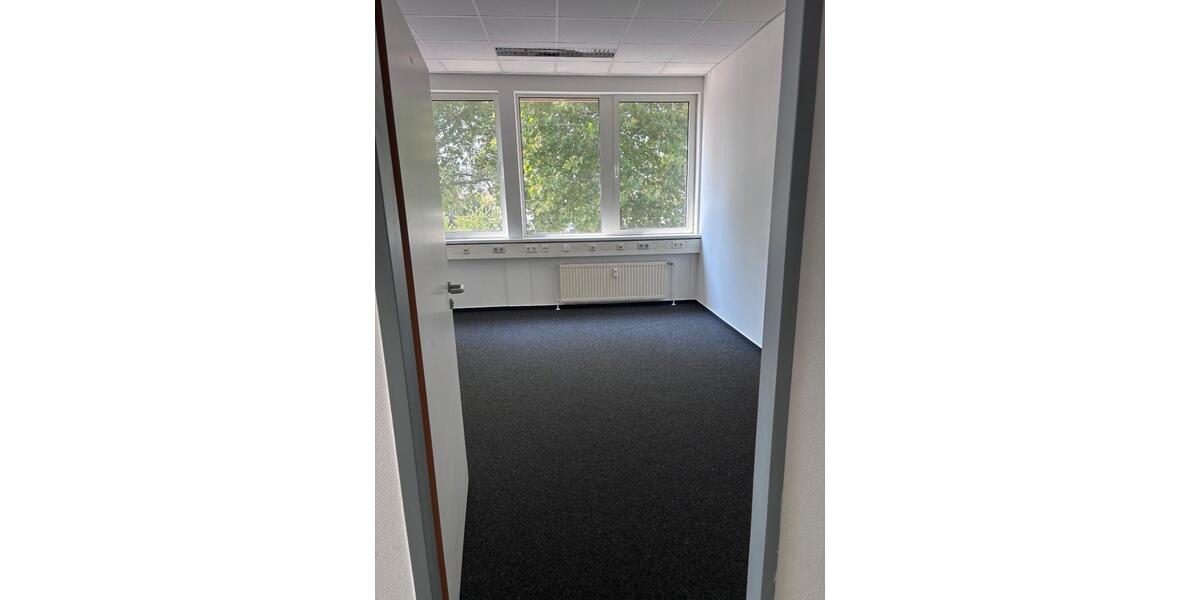 17m² Büro mit Parkplatz, Kantine, Glasfaser usw. zimmer