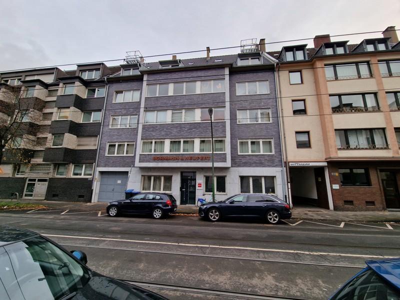 Büro Praxis - Räume zu vermieten, zentral in Bilk zimmer