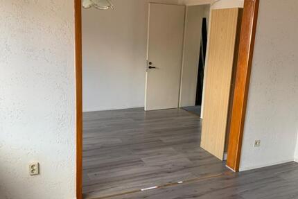 Helles Zimmer in moderner WG in Eschweiler (Hüchelner Str. 220) – 7 zimmer