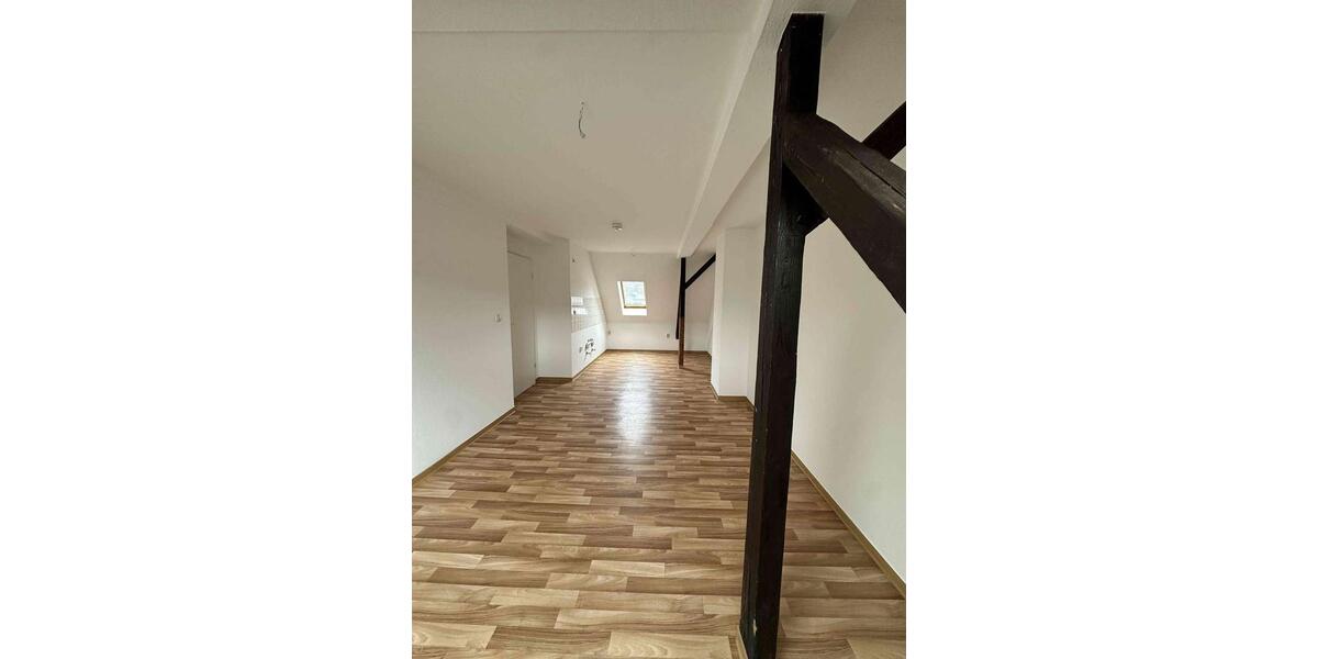 Dachgeschoßwohnung Plauen Altstadt - 1.5 Zimmer, 41 m&sup2;, 208&euro; | Angebot:26422132