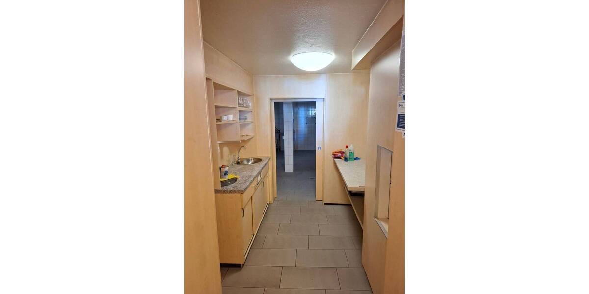 Gewerbeobjekt Nordhausen Zentrum - 4 Zimmer, 230 m&sup2;, 1.499&euro; | Angebot:25771431