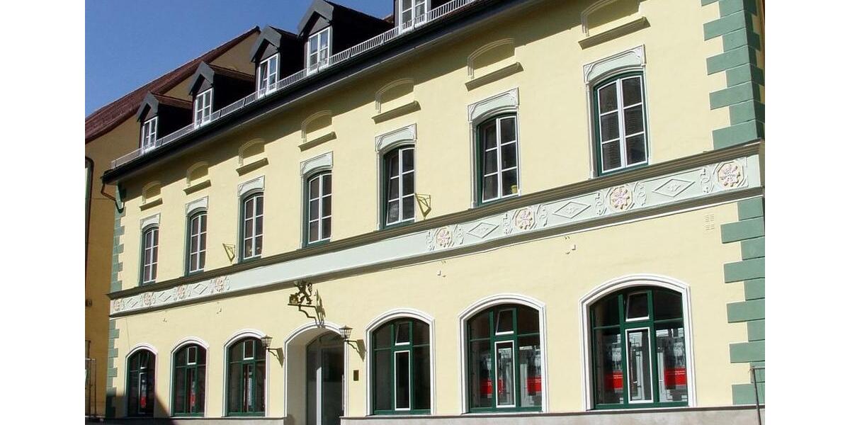 Etagenwohnung Haag in Oberbayern - 4 Zimmer, 86 m&sup2;, 990&euro; | Angebot:25140486