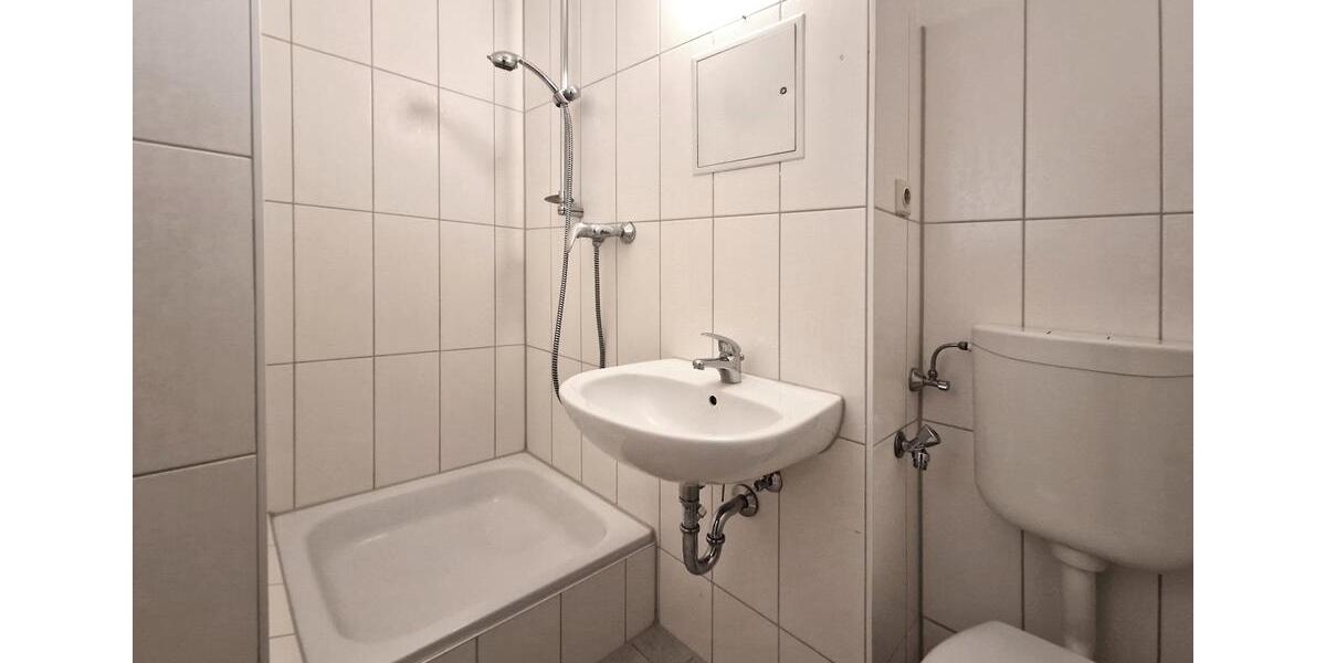 Etagenwohnung Neubrandenburg Datzeberg - 2 Zimmer, 42 m&sup2;, 277&euro; | Angebot:26662998