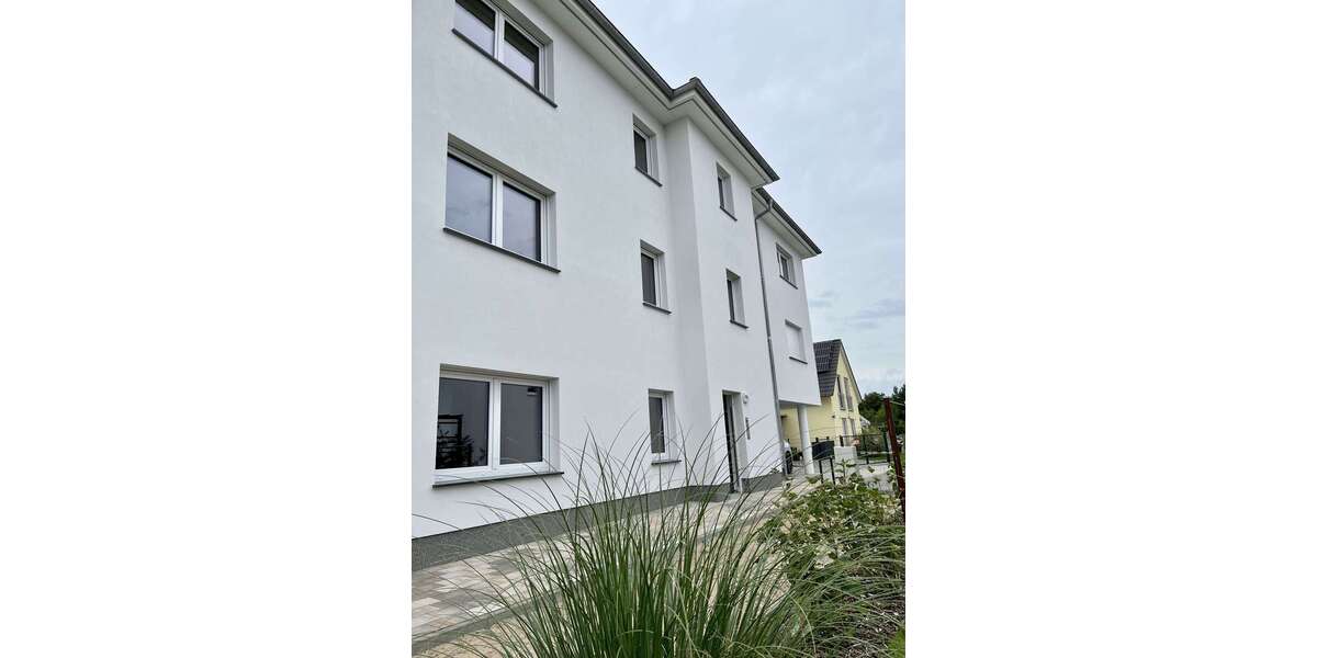 Wohnung zum Mieten in Gosen-Neu Zittau 1.350 € 90 m² 3 zimmer