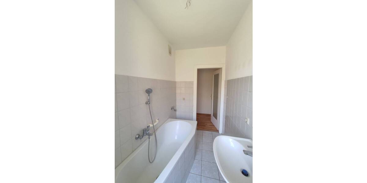 Etagenwohnung Löbau Altlöbau - 2 Zimmer, 56 m&sup2;, 353&euro; | Angebot:24026972