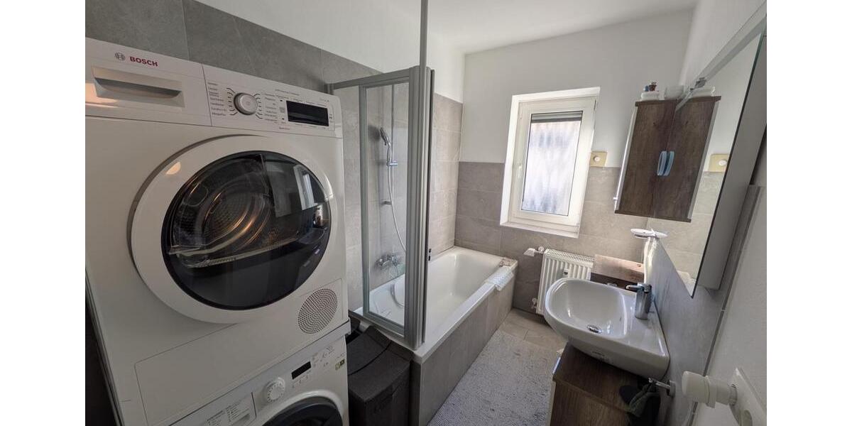 Etagenwohnung Hunderdorf - 4 Zimmer, 100 m&sup2;, 790&euro; | Angebot:24878904