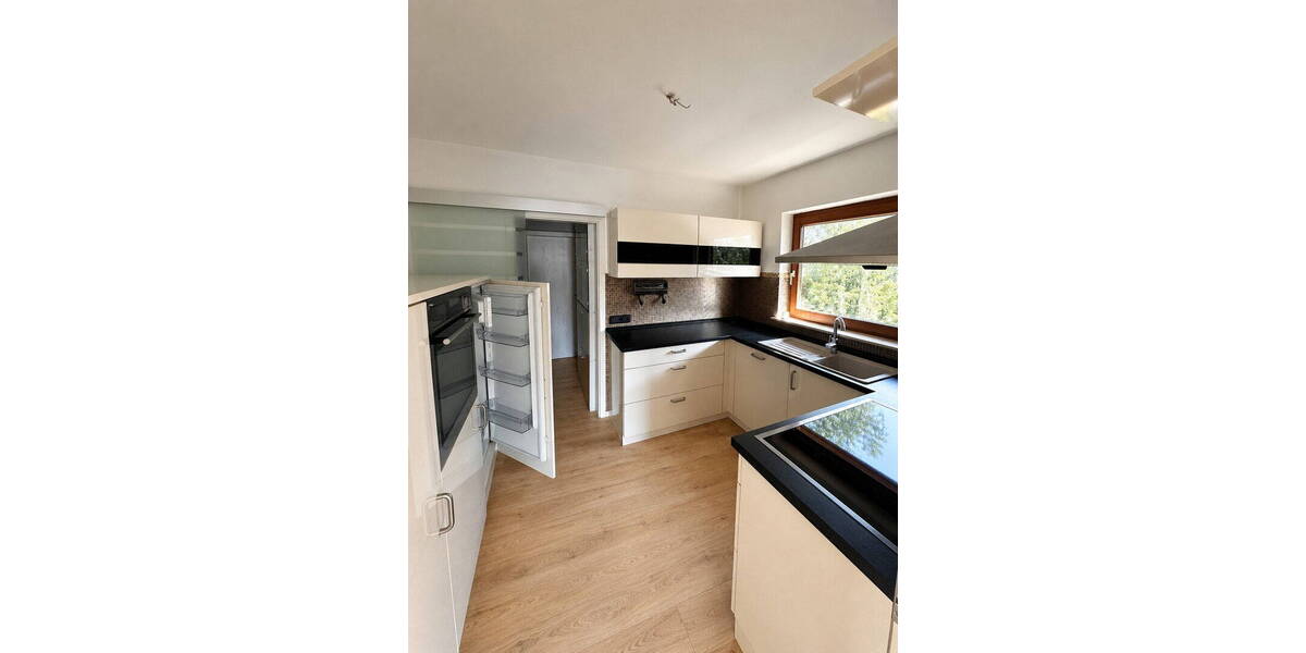 Etagenwohnung Wackernheim Wackernheim - 3 Zimmer, 115 m&sup2;, 1.650&euro; | Angebot:26794410