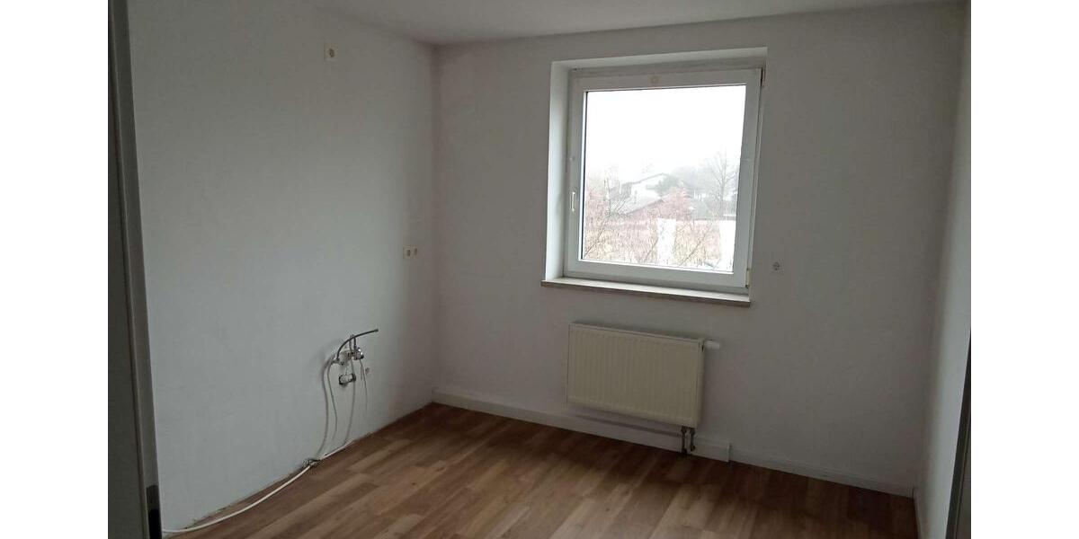 Etagenwohnung Neustadt bei Coburg - 2 Zimmer, 52 m&sup2;, 420&euro; | Angebot:25546635