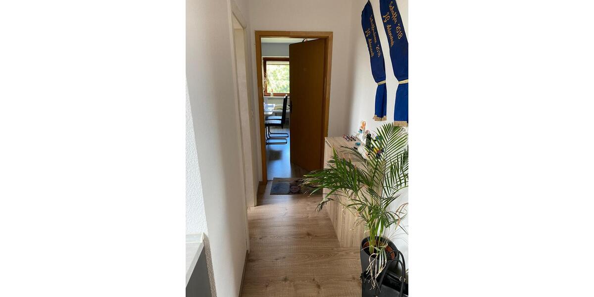 3-Zimmer 70-qm-DG Wohnung in Ilsede OT Adenstedt, 410 € 3 zimmer