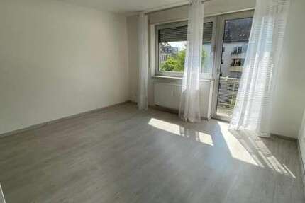 Zimmer Karlsruhe Beiertheim-Bulach - 1 Zimmer, 530&euro; | Angebot:26275839