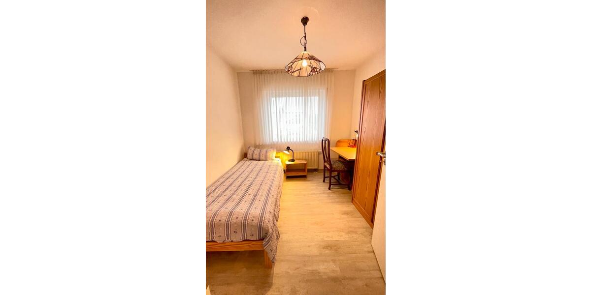 Wohnen auf Zeit Lebach - 3 Zimmer, 70 m&sup2;, 30&euro; | Angebot:25250880