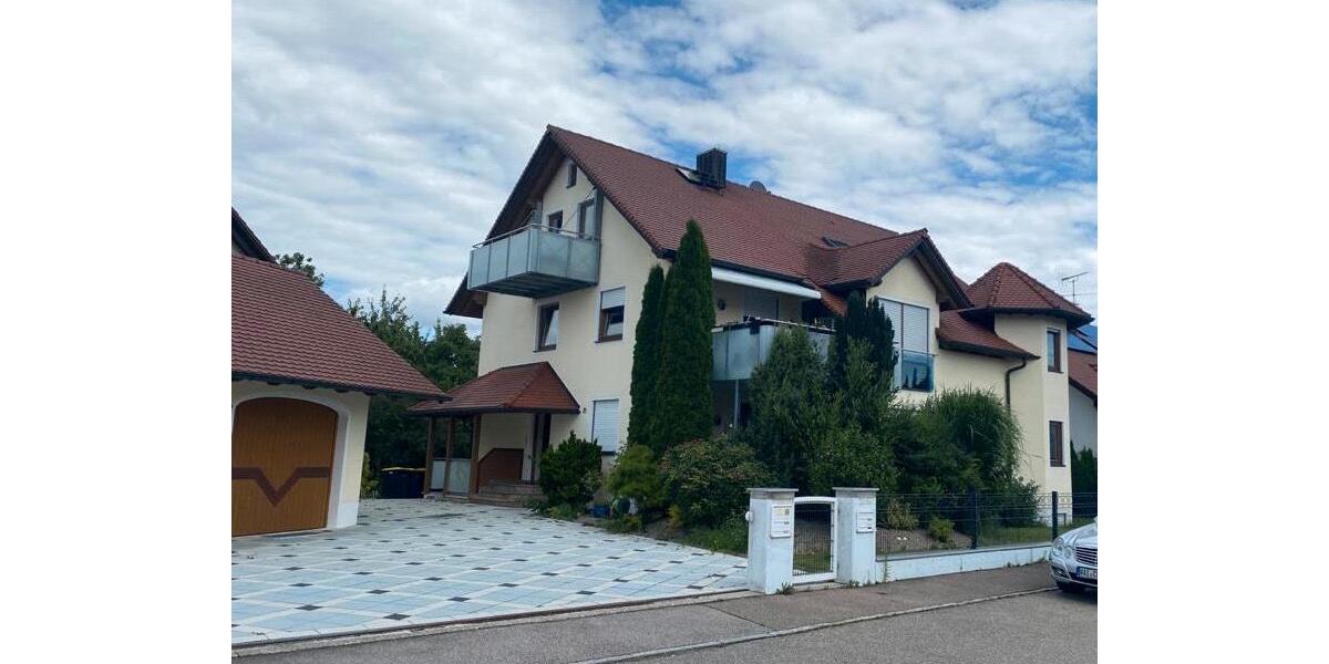 Etagenwohnung Neuburg an der Donau - 4.5 Zimmer, 135 m&sup2;, 1.370&euro; | Angebot:26653313