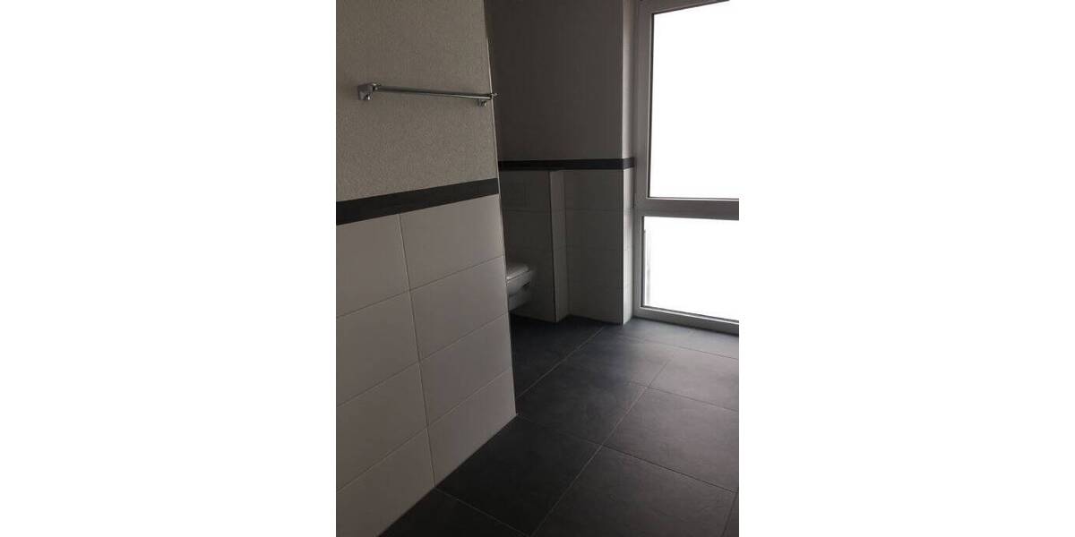 Etagenwohnung Villingen-Schwenningen Schwenningen - 2 Zimmer, 72 m&sup2;, 800&euro; | Angebot:24424070