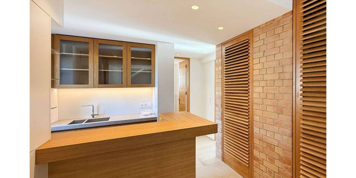 Etagenwohnung Überlingen - 2 Zimmer, 80 m&sup2;, 1.400&euro; | Angebot:26277788