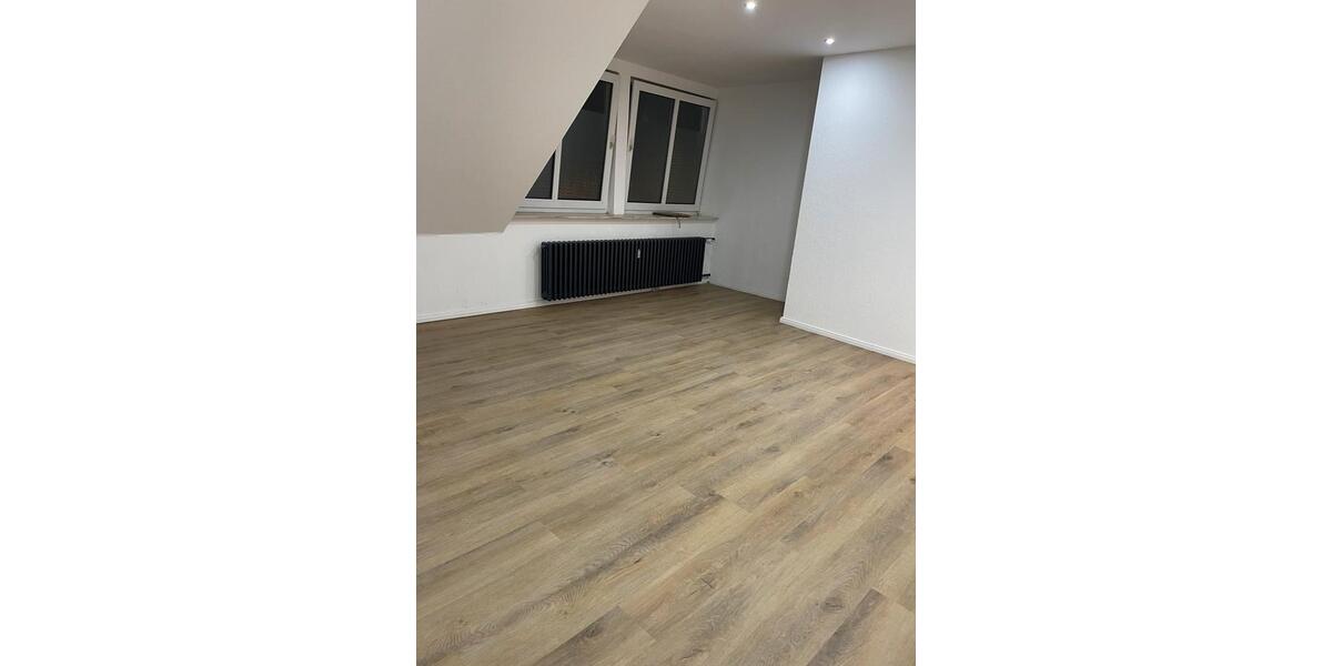 Etagenwohnung Hessisch Oldendorf - 2 Zimmer, 75 m&sup2;, 750&euro; | Angebot:26125202