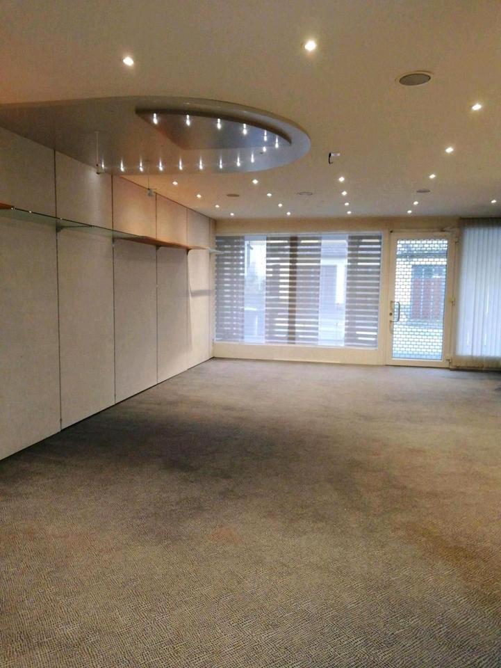 Büro zu vermieten